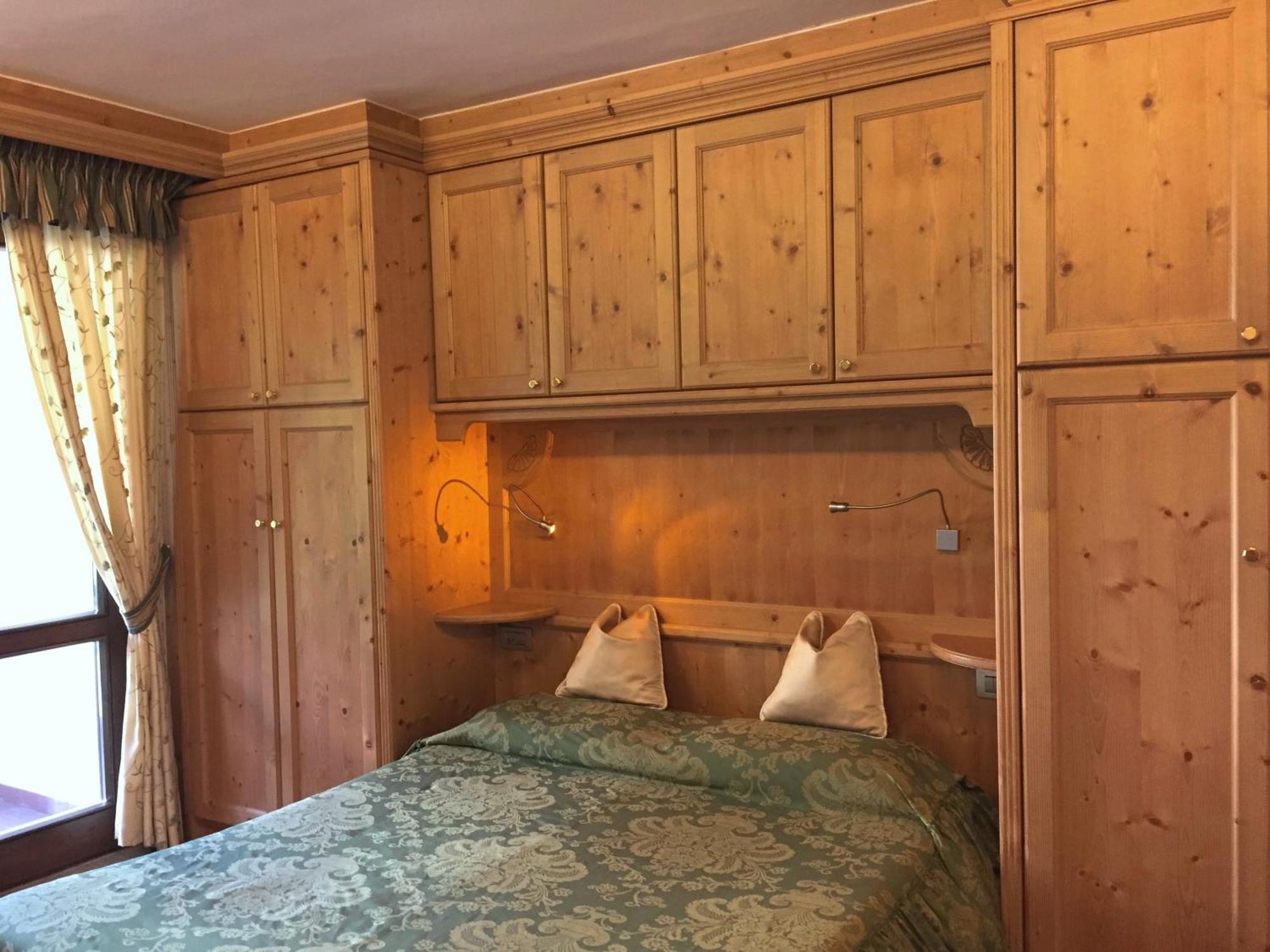 Parkhotel Ladinia San Vito di Cadore Szoba fotó