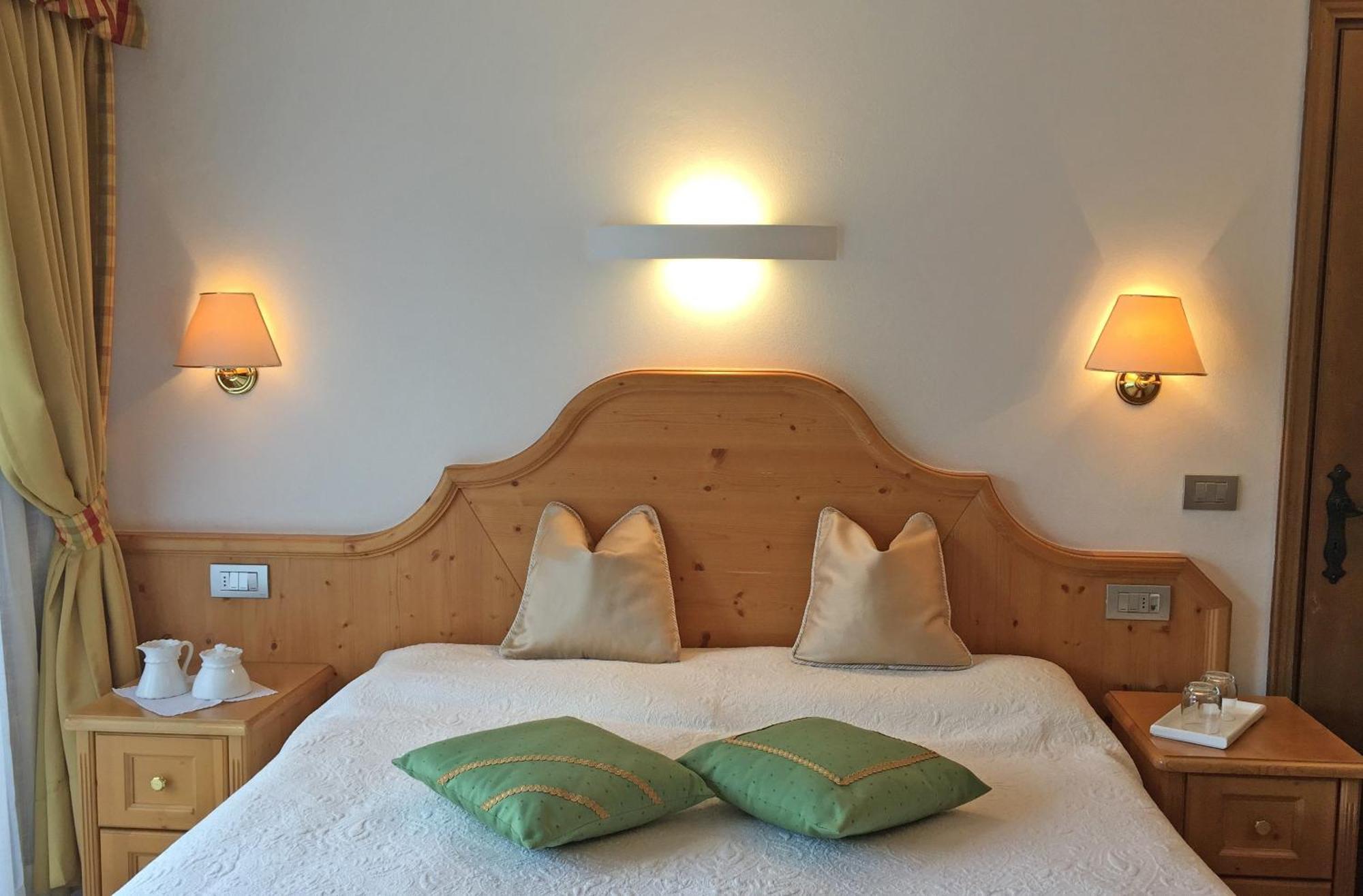 Parkhotel Ladinia San Vito di Cadore Szoba fotó