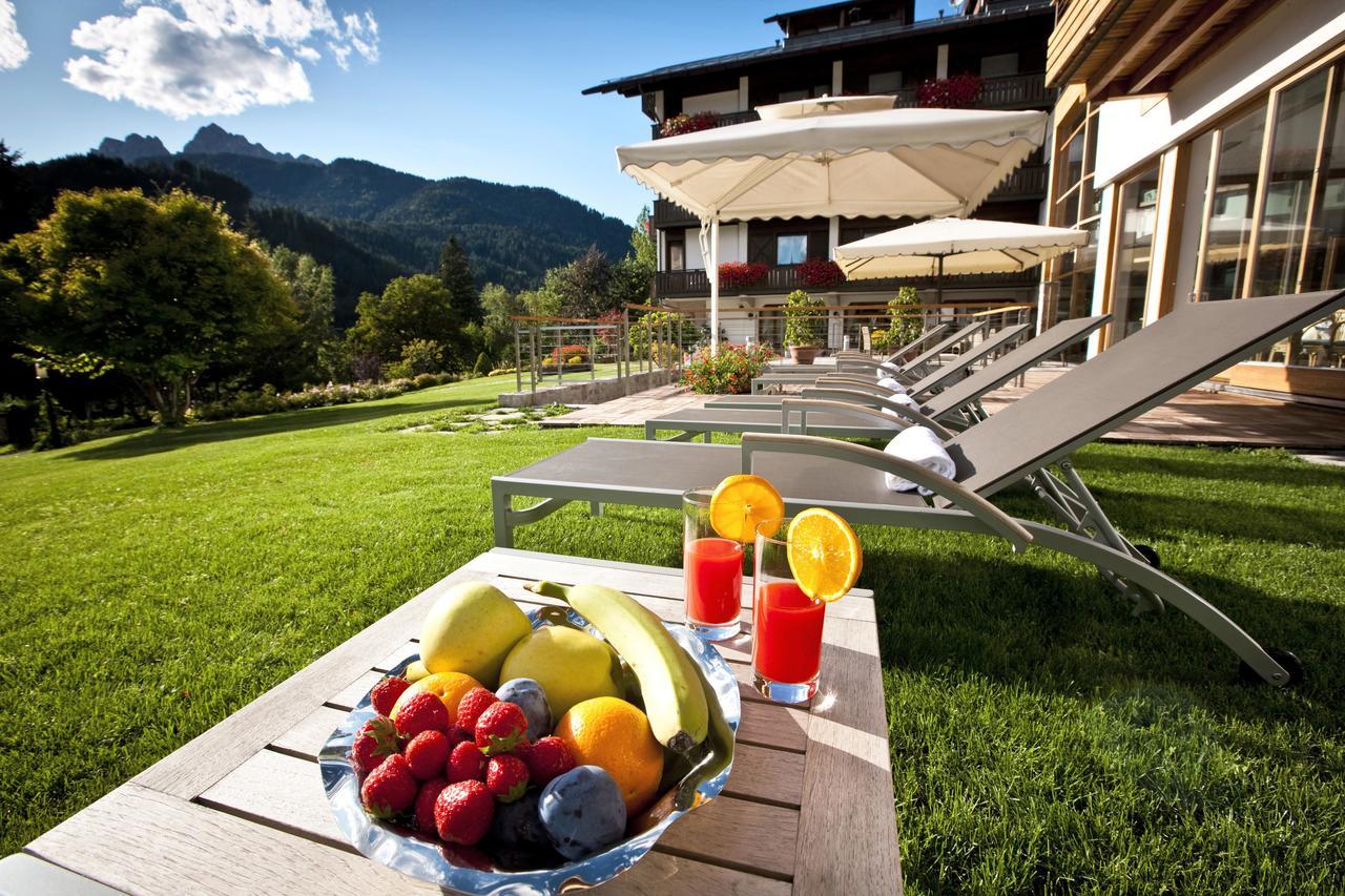Parkhotel Ladinia San Vito di Cadore Kültér fotó